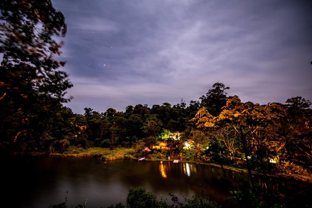 Lucky Bug Bed And Breakfast Nuevo Arenal Esterno foto