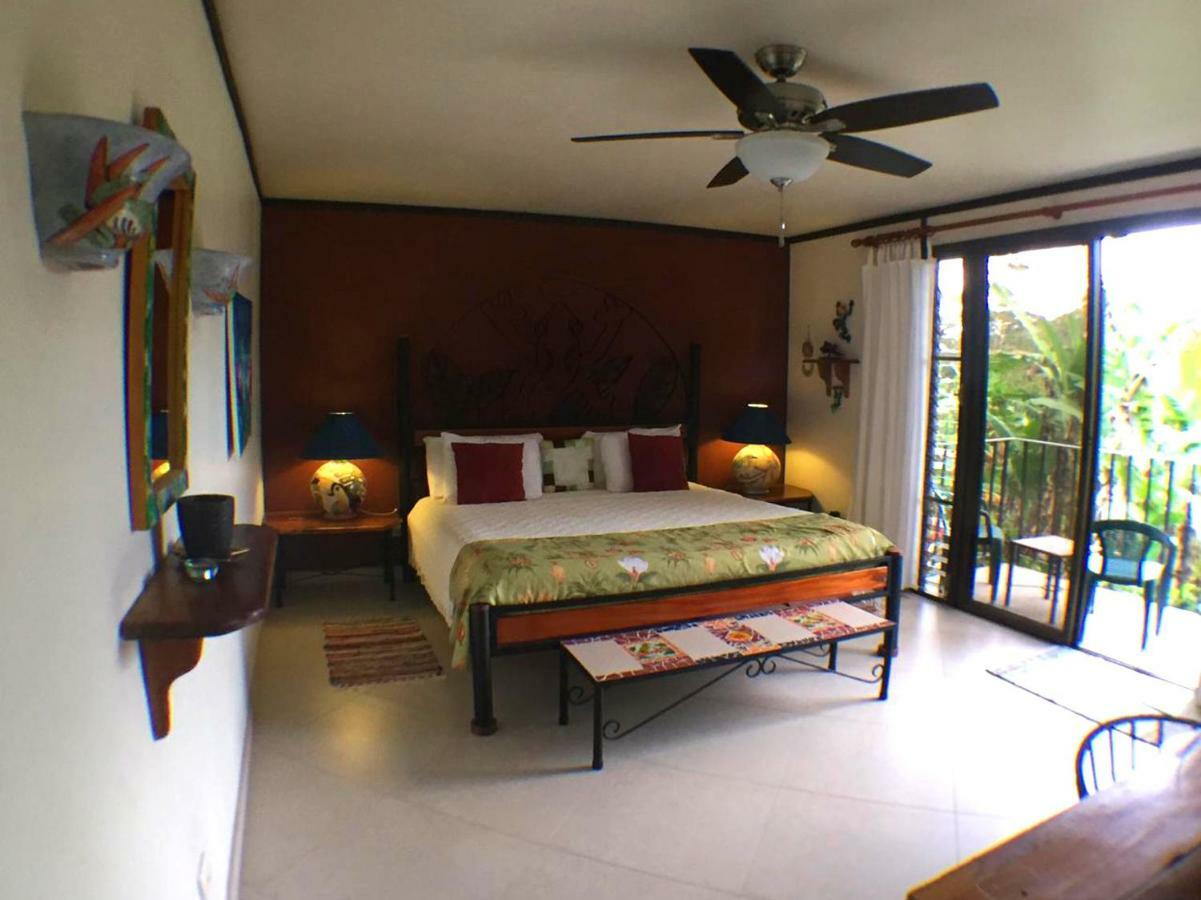 Lucky Bug Bed And Breakfast Nuevo Arenal Esterno foto